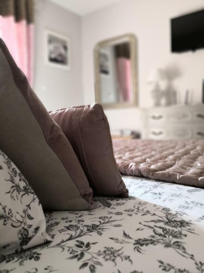 Bed and Breakfast La Chabertine à Garéoult Extérieur photo